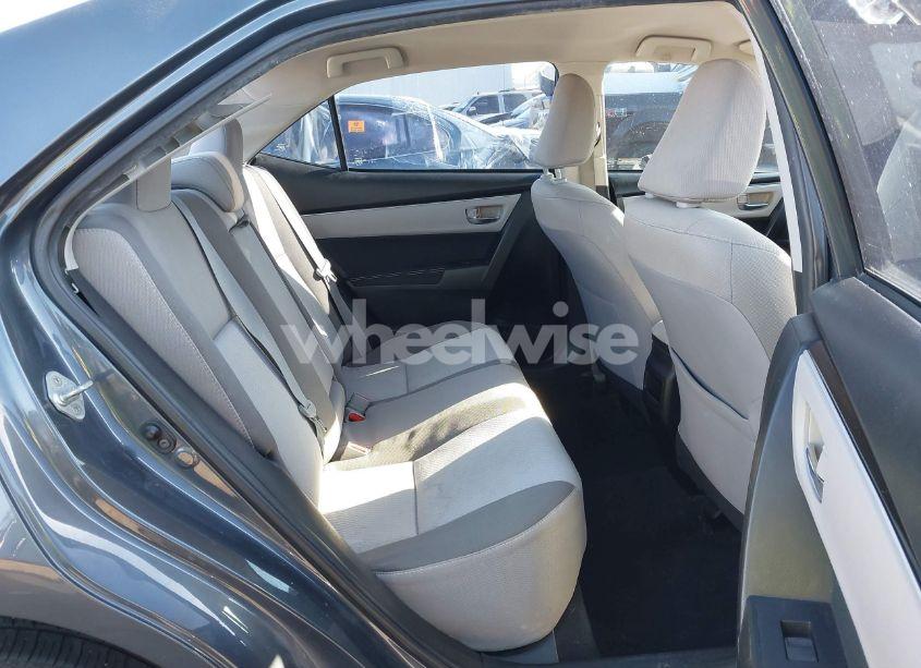 Photo 8 of 2018 Toyota Corolla LE (VIN 5YFBURHE9JP784199)