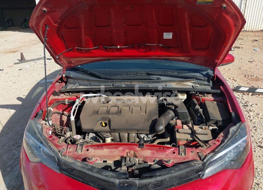 Photo 10 of 2018 Toyota Corolla LE (VIN 5YFBURHE9JP790181)