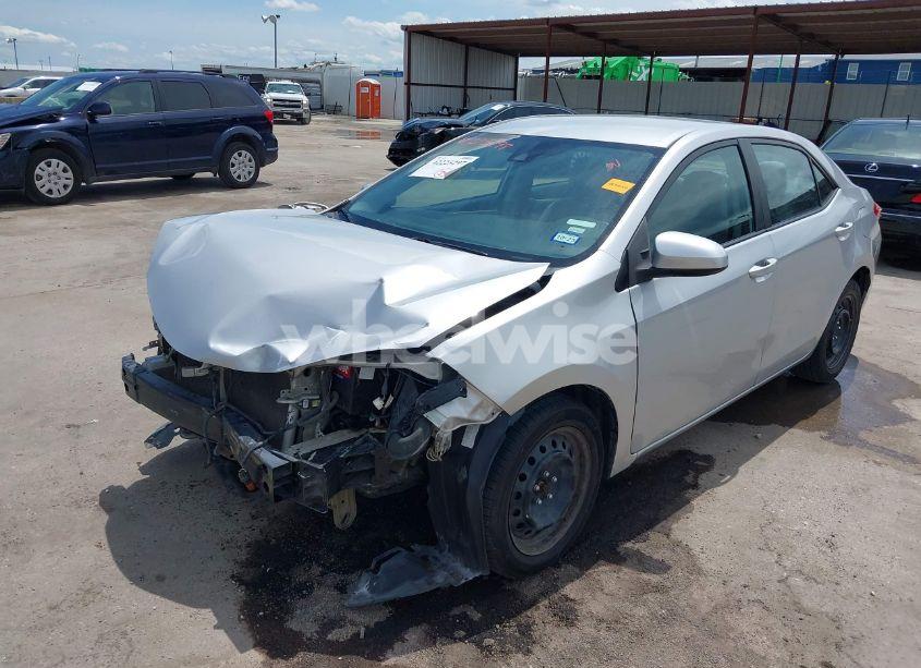 Photo 2 of 2018 Toyota Corolla LE (VIN 5YFBURHE9JP793419)