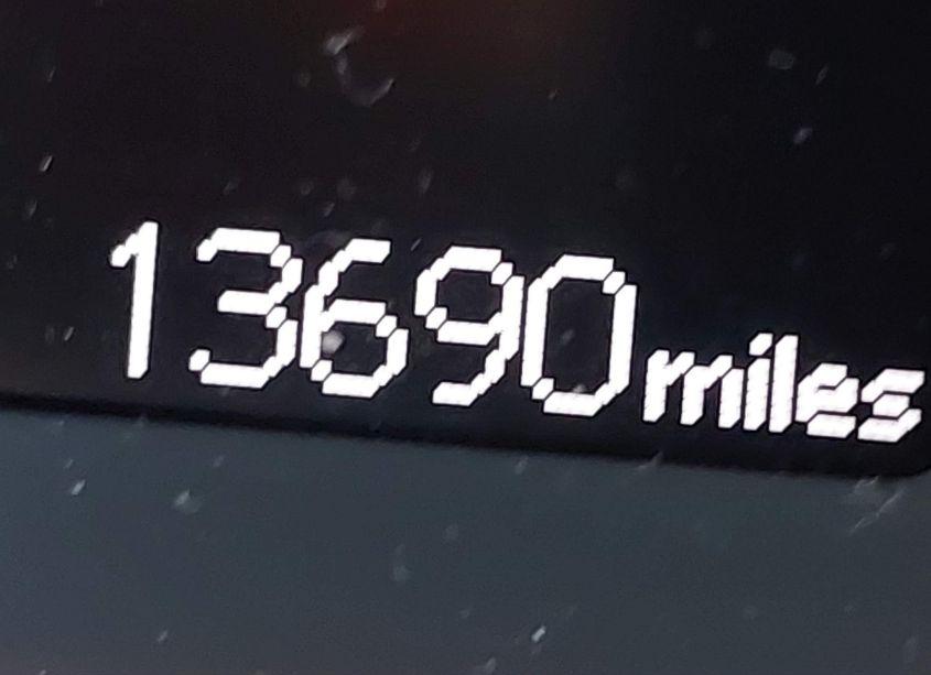 Photo 16 of 2018 Toyota Corolla LE (VIN 5YFBURHE9JP824832)