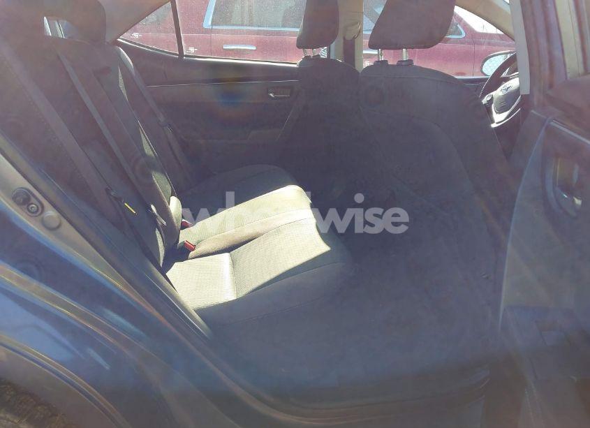 Photo 8 of 2018 Toyota Corolla LE (VIN 5YFBURHE9JP854090)