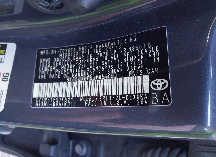 Photo 9 of 2018 Toyota Corolla LE (VIN 5YFBURHE9JP854090)