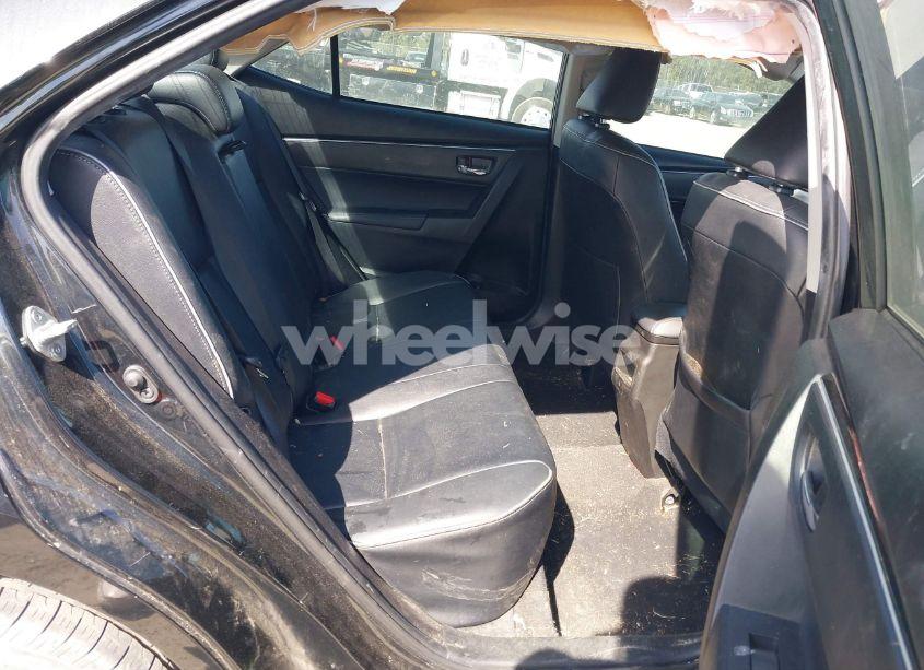 Photo 8 of 2019 Toyota Corolla XLE (VIN 5YFBURHE9KP859422)