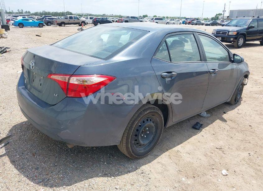 Photo 4 of 2019 Toyota Corolla LE (VIN 5YFBURHE9KP863275)