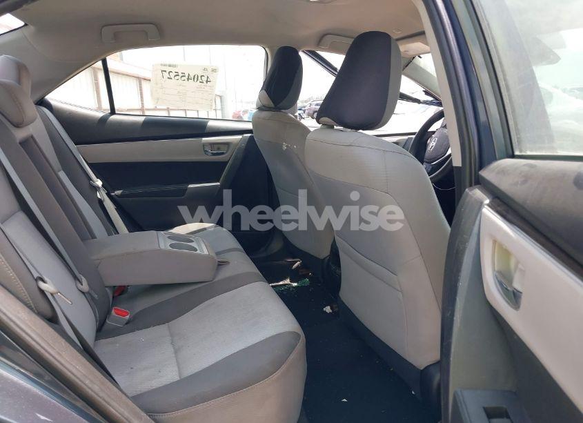 Photo 8 of 2019 Toyota Corolla LE (VIN 5YFBURHE9KP863275)