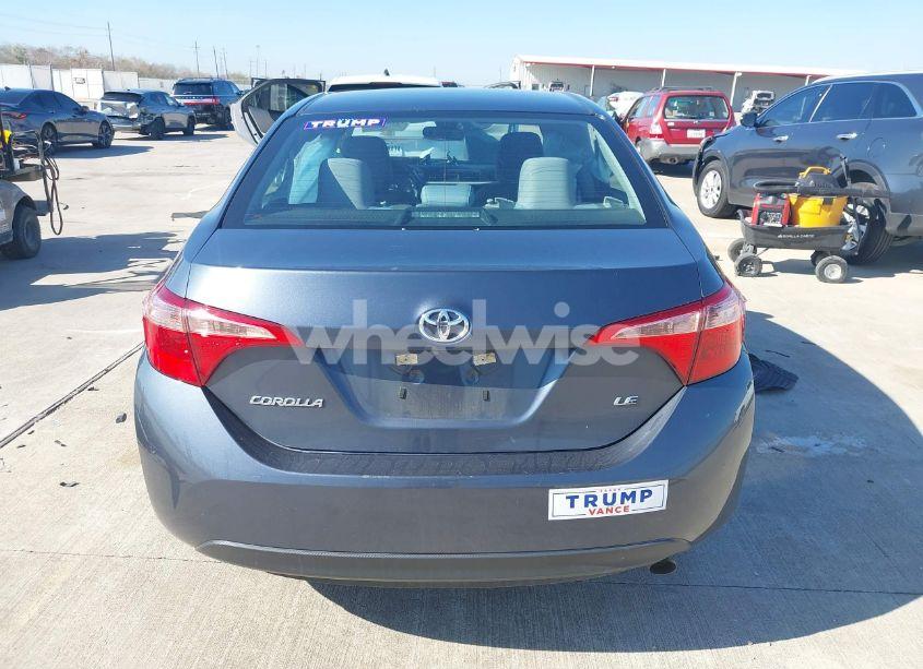 Photo 16 of 2019 Toyota Corolla LE (VIN 5YFBURHE9KP871814)