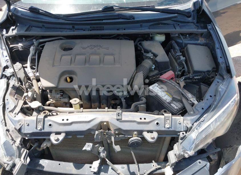 Photo 10 of 2019 Toyota Corolla LE (VIN 5YFBURHE9KP880514)