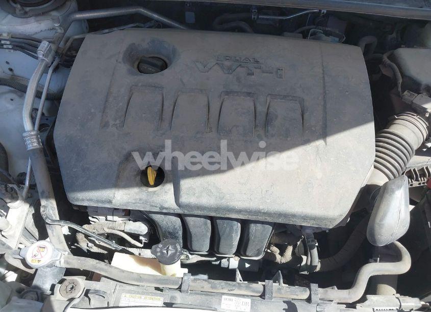 Photo 10 of 2019 Toyota Corolla LE (VIN 5YFBURHE9KP882604)