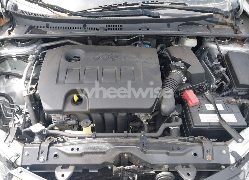 Photo 10 of 2019 Toyota Corolla LE (VIN 5YFBURHE9KP886488)