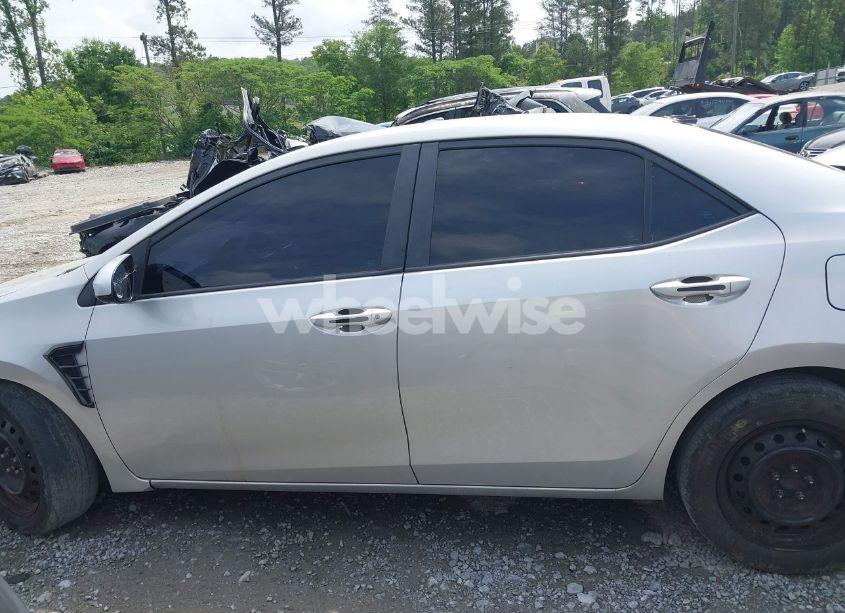 Photo 14 of 2019 Toyota Corolla LE (VIN 5YFBURHE9KP886488)