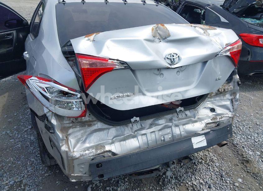 Photo 6 of 2019 Toyota Corolla LE (VIN 5YFBURHE9KP886488)