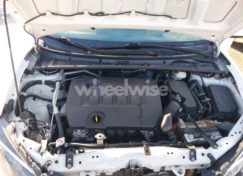 Photo 10 of 2019 Toyota Corolla L/LE/XLE/SE/XSE (VIN 5YFBURHE9KP889651)