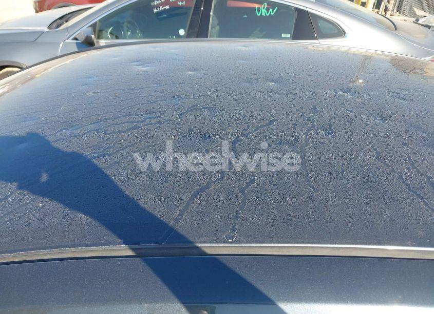 Photo 6 of 2019 Toyota Corolla LE (VIN 5YFBURHE9KP890475)