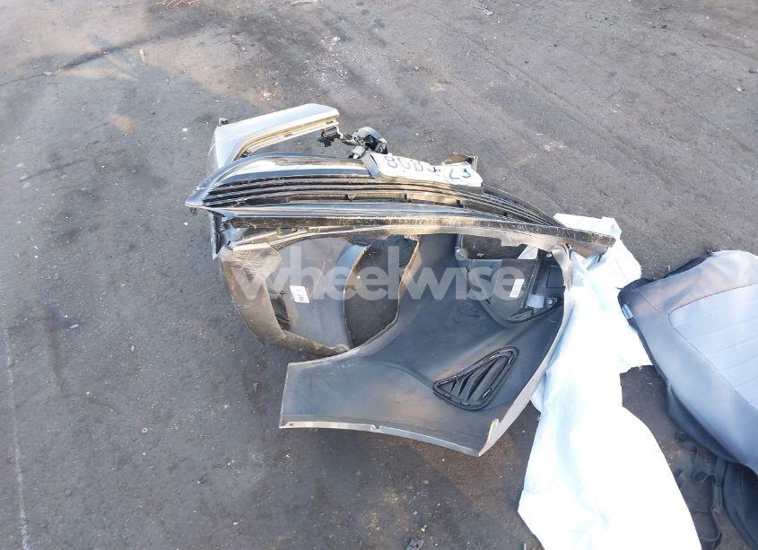 Photo 12 of 2019 Toyota Corolla LE (VIN 5YFBURHE9KP891285)