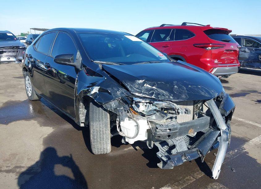 Photo 6 of 2019 Toyota Corolla LE (VIN 5YFBURHE9KP908473)