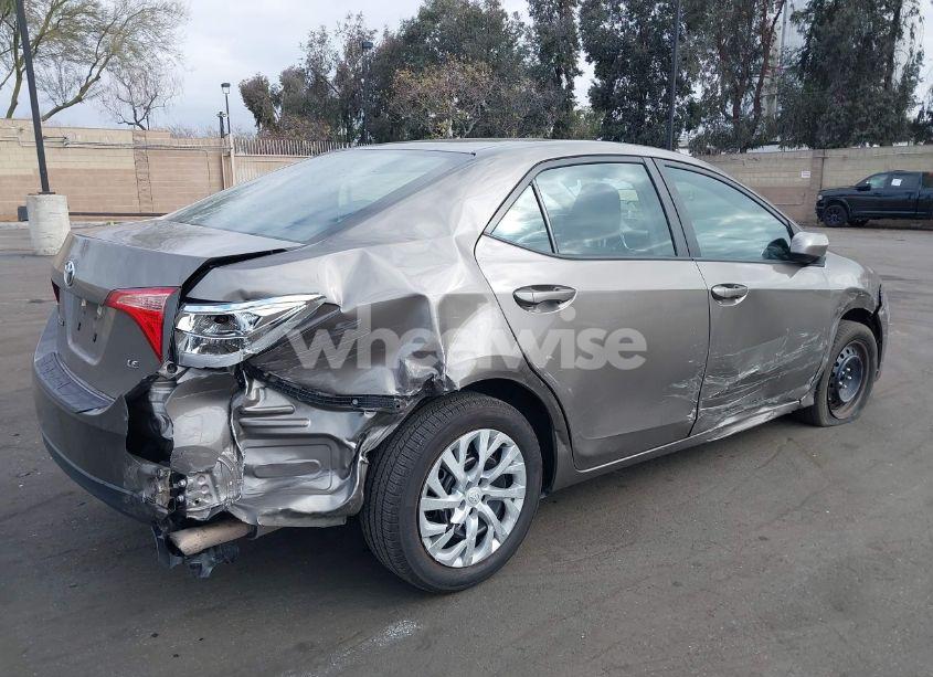 Photo 12 of 2019 Toyota Corolla LE (VIN 5YFBURHE9KP909851)