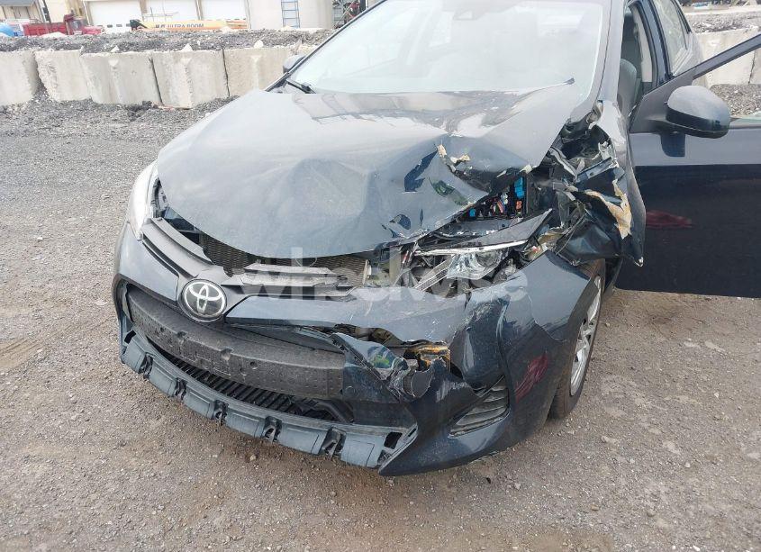 Photo 6 of 2019 Toyota Corolla LE (VIN 5YFBURHE9KP910269)