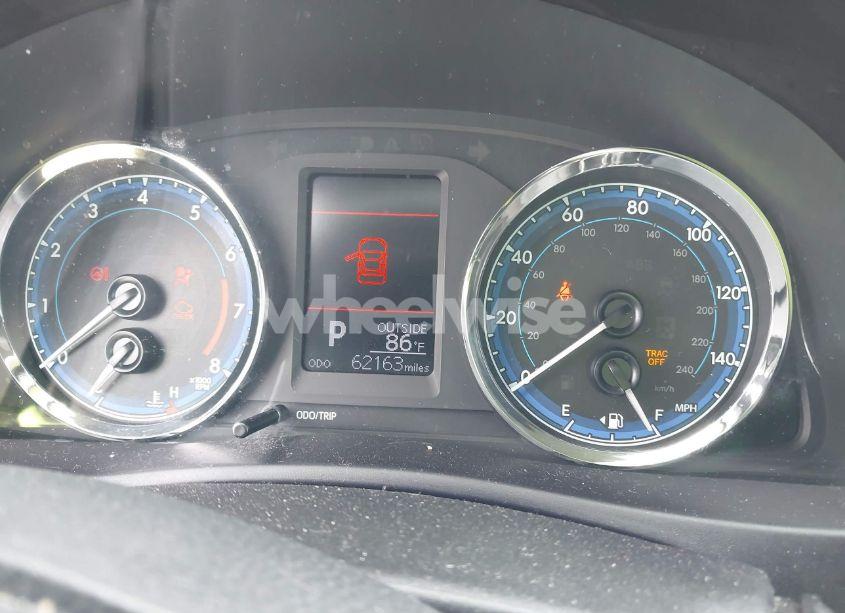 Photo 7 of 2019 Toyota Corolla LE (VIN 5YFBURHE9KP946155)