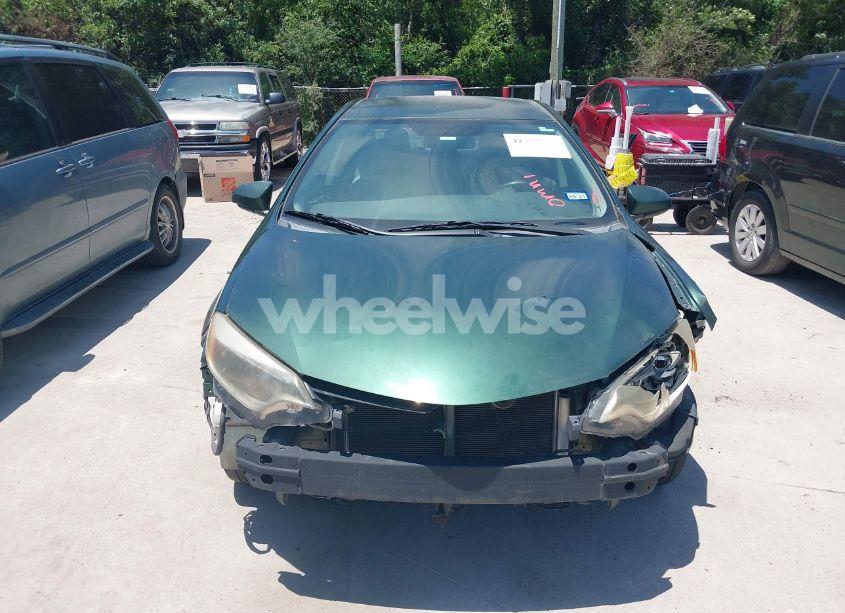 Photo 12 of 2014 Toyota Corolla LE (VIN 5YFBURHEXEP028306)