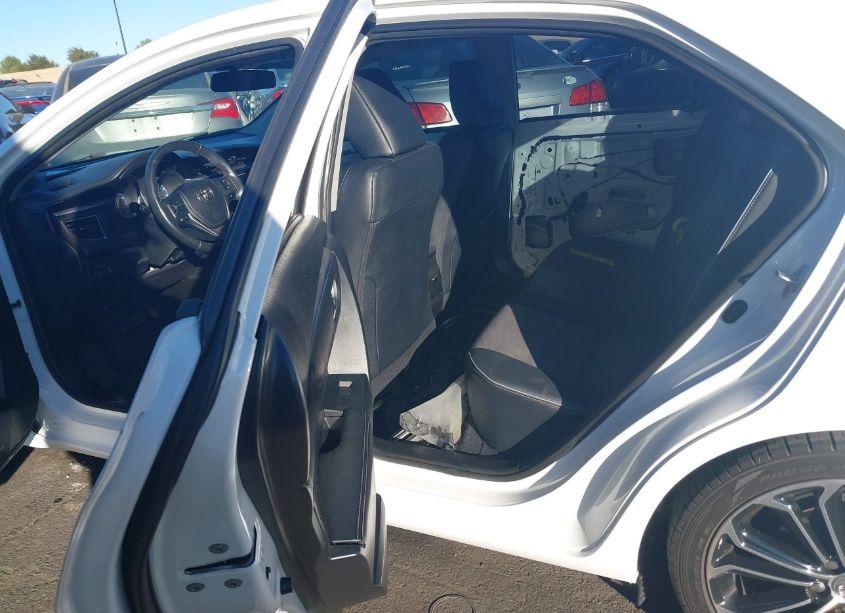 Photo 8 of 2014 Toyota Corolla L/LE/LE PLS/PRM/S/S PLS (VIN 5YFBURHEXEP041167)