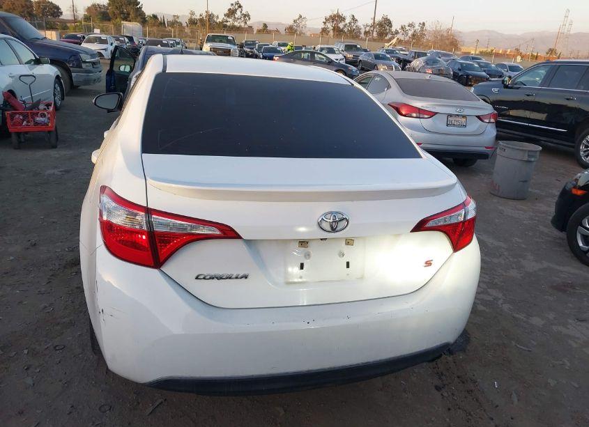 Photo 16 of 2014 Toyota Corolla S PLUS (VIN 5YFBURHEXEP051004)