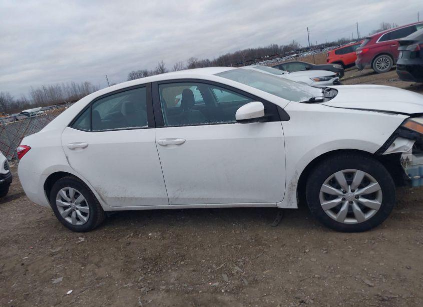 Photo 14 of 2014 Toyota Corolla LE (VIN 5YFBURHEXEP092118)
