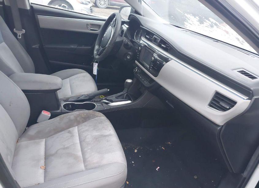 Photo 5 of 2014 Toyota Corolla LE (VIN 5YFBURHEXEP092118)