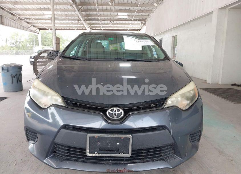 Photo 12 of 2014 Toyota Corolla LE (VIN 5YFBURHEXEP106034)