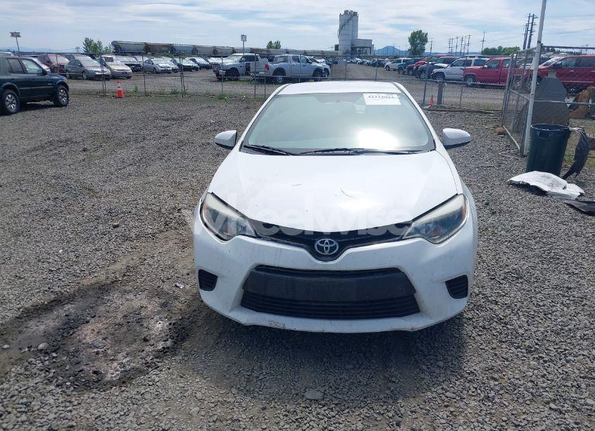 Photo 13 of 2014 Toyota Corolla L (VIN 5YFBURHEXEP106521)