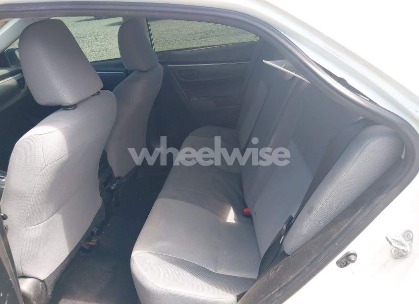 Photo 8 of 2014 Toyota Corolla L (VIN 5YFBURHEXEP106521)