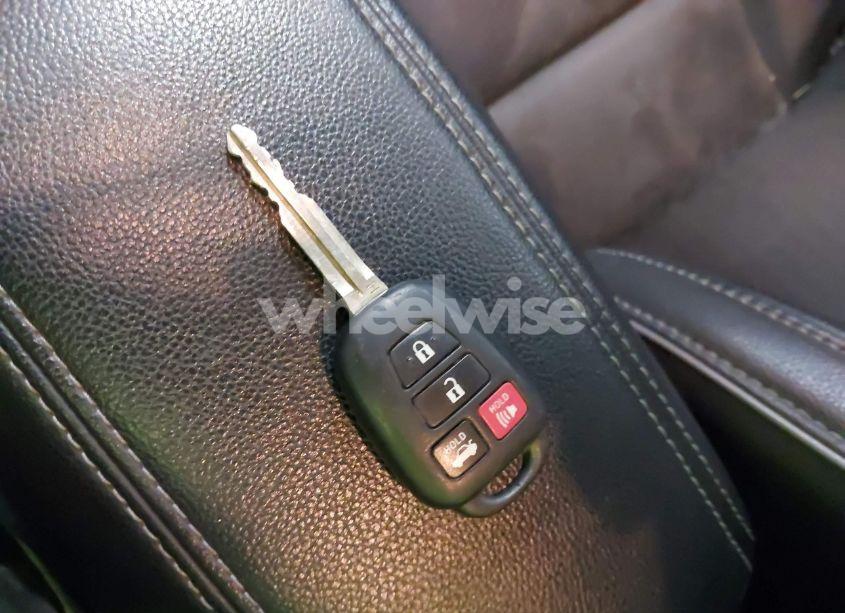 Photo 11 of 2014 Toyota Corolla S (VIN 5YFBURHEXEP135520)