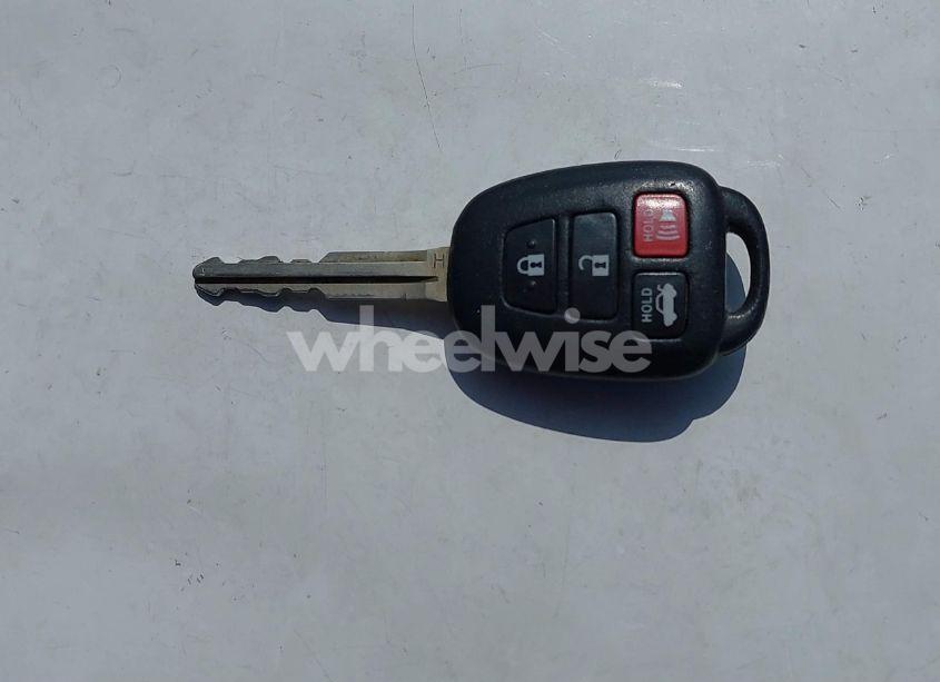 Photo 11 of 2014 Toyota Corolla S PLUS (VIN 5YFBURHEXEP178366)