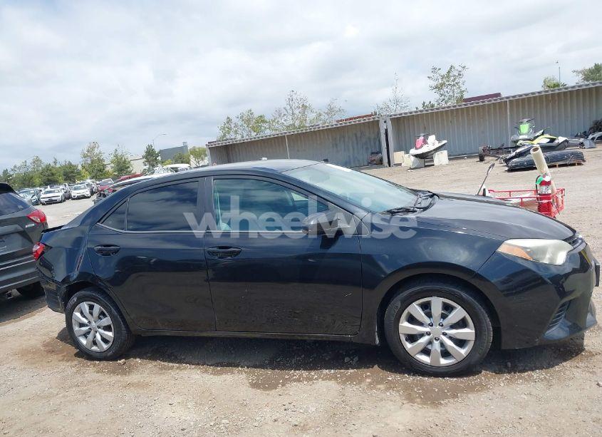 Photo 14 of 2015 Toyota Corolla LE (VIN 5YFBURHEXFP184931)