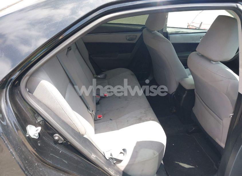 Photo 8 of 2015 Toyota Corolla LE (VIN 5YFBURHEXFP184931)