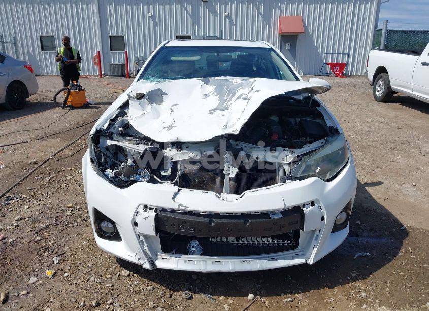 Photo 13 of 2015 Toyota Corolla L/LE/LE PLUS/LE PREMIUM/S/S PLUS/S PREMIUM (VIN 5YFBURHEXFP197887)