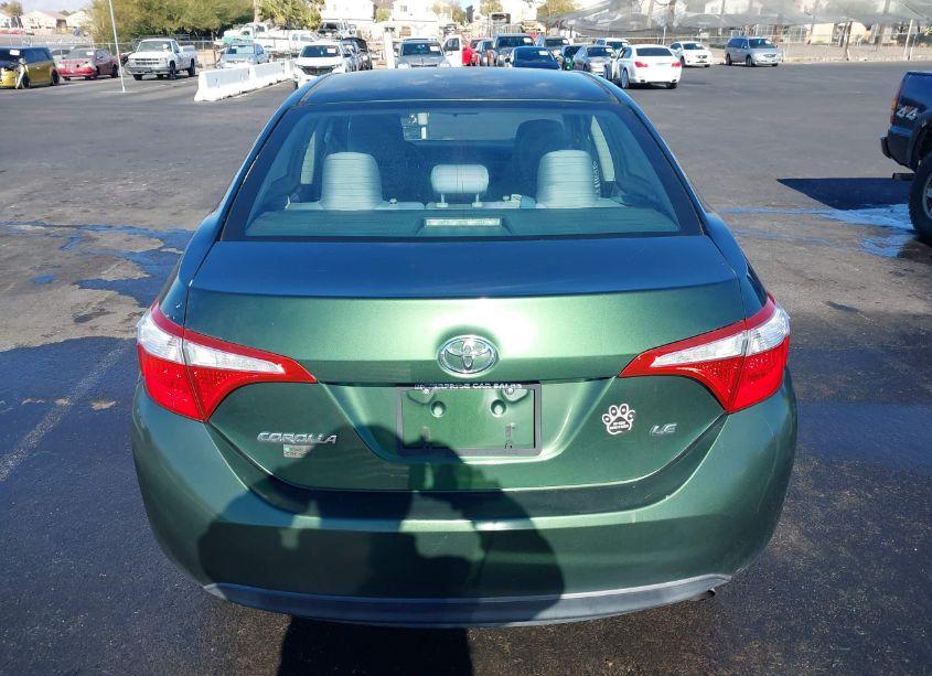 Photo 16 of 2015 Toyota Corolla LE (VIN 5YFBURHEXFP207964)