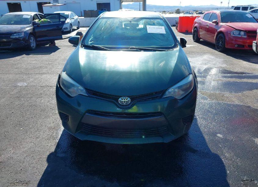 Photo 6 of 2015 Toyota Corolla LE (VIN 5YFBURHEXFP207964)