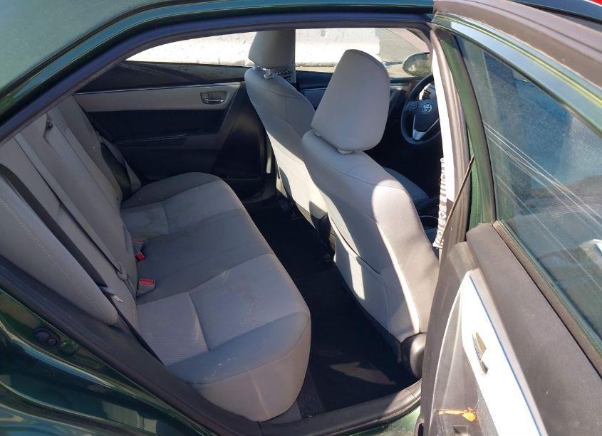 Photo 8 of 2015 Toyota Corolla LE (VIN 5YFBURHEXFP207964)