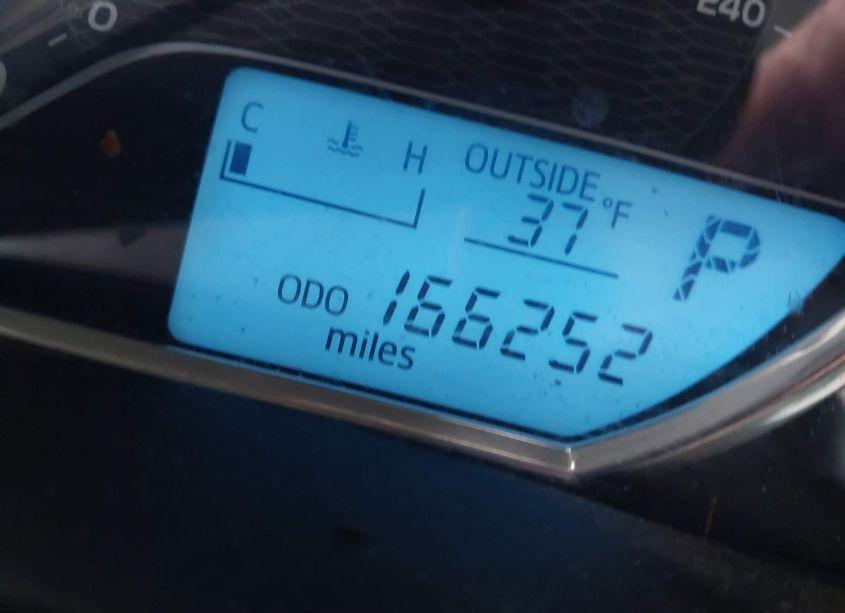 Photo 15 of 2015 Toyota Corolla LE (VIN 5YFBURHEXFP223176)