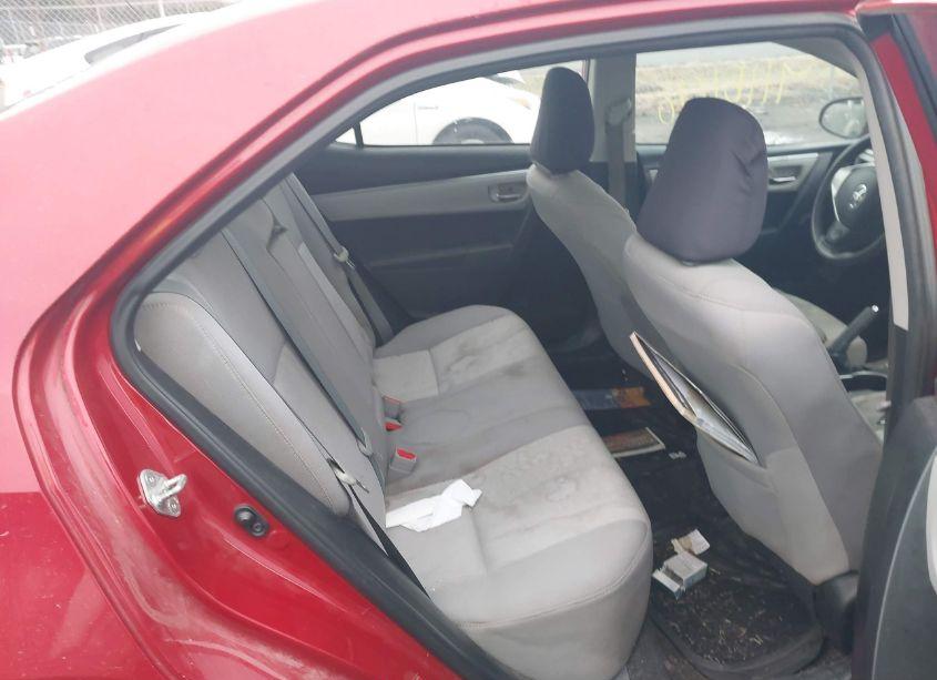 Photo 8 of 2015 Toyota Corolla LE (VIN 5YFBURHEXFP223176)