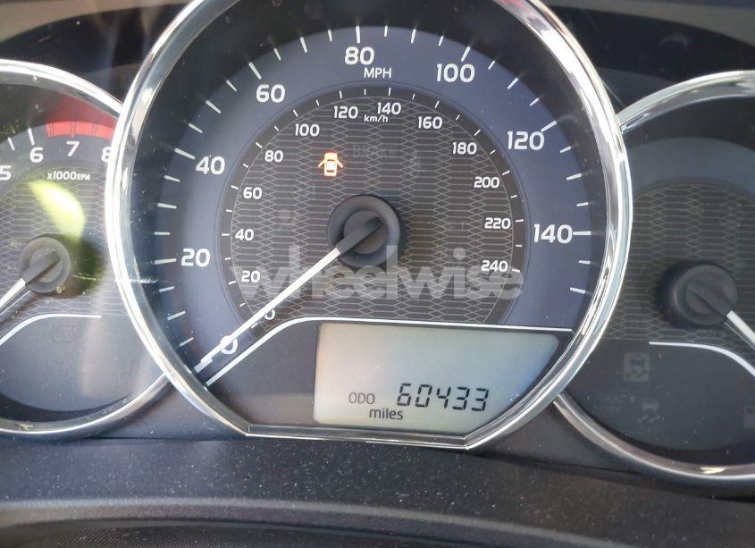 Photo 7 of 2015 Toyota Corolla LE (VIN 5YFBURHEXFP236719)