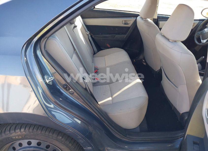 Photo 8 of 2015 Toyota Corolla LE (VIN 5YFBURHEXFP236719)