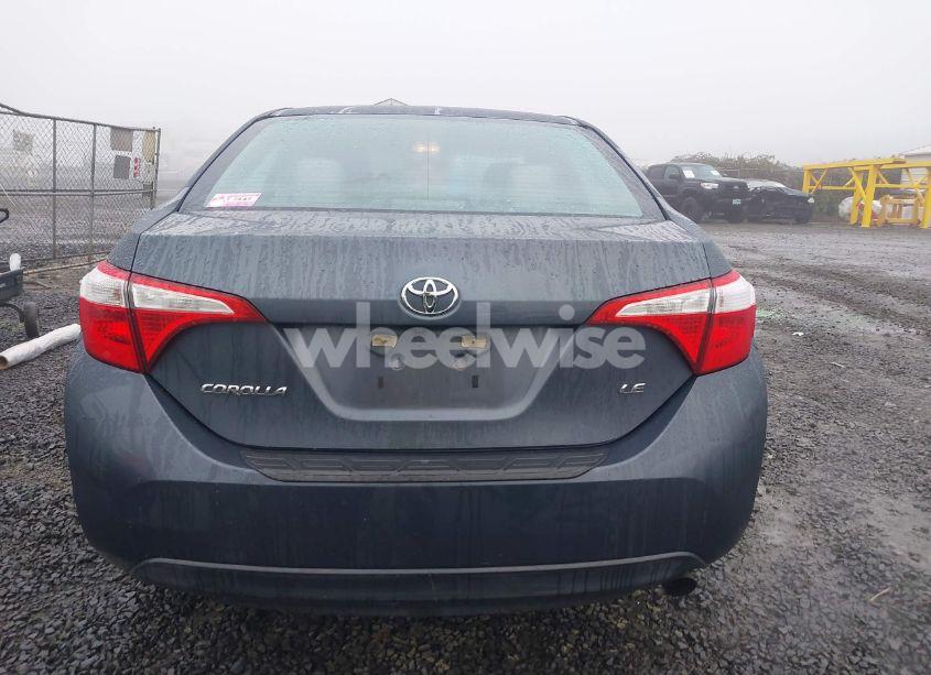 Photo 17 of 2015 Toyota Corolla LE (VIN 5YFBURHEXFP244755)