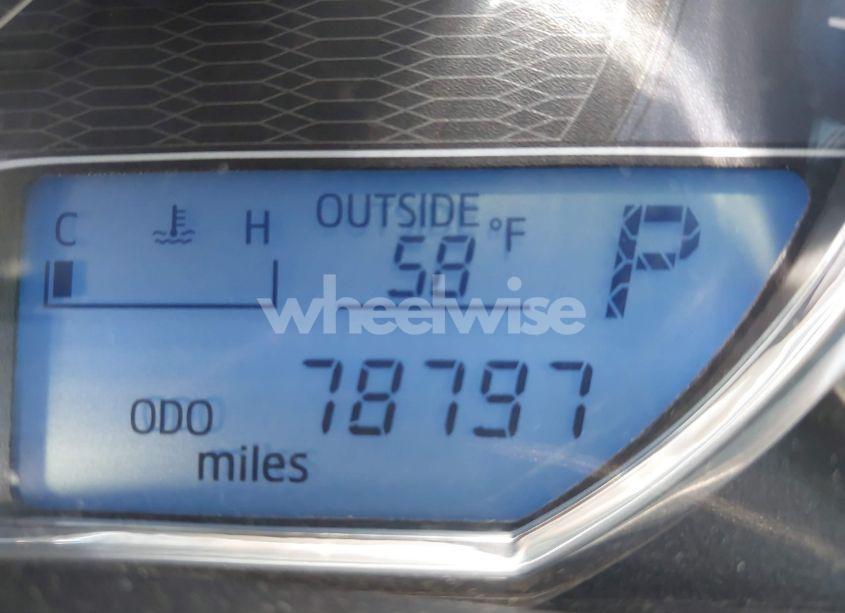 Photo 15 of 2015 Toyota Corolla L (VIN 5YFBURHEXFP260177)