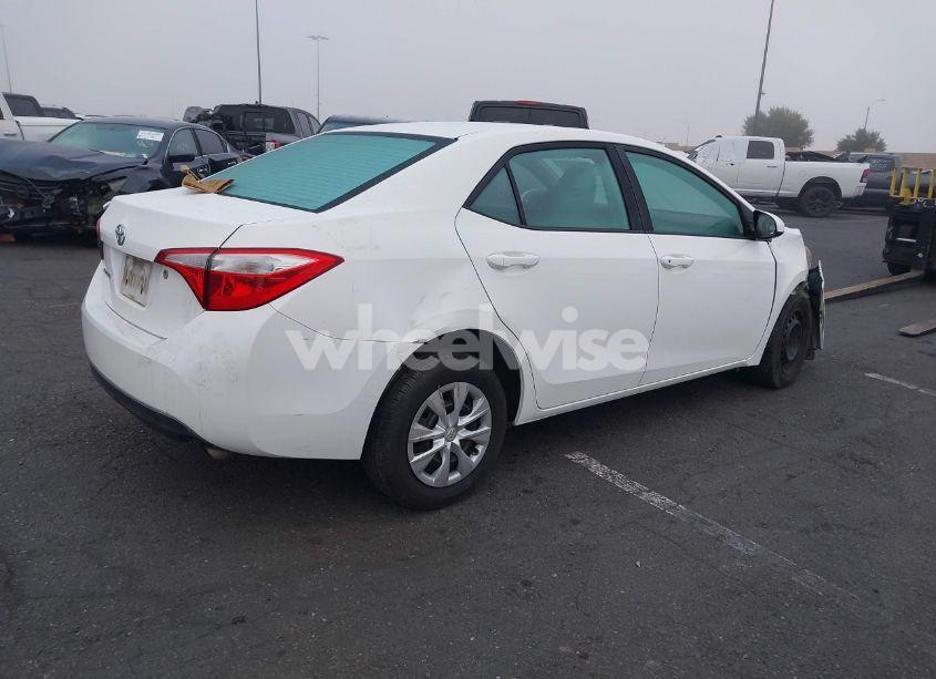 Photo 4 of 2015 Toyota Corolla L (VIN 5YFBURHEXFP260177)