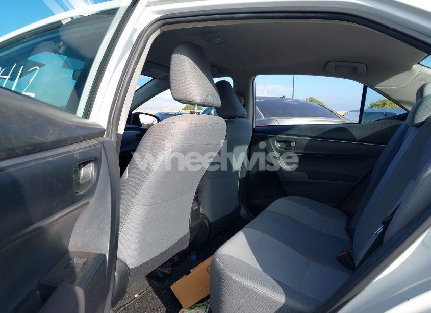 Photo 8 of 2015 Toyota Corolla L (VIN 5YFBURHEXFP260177)