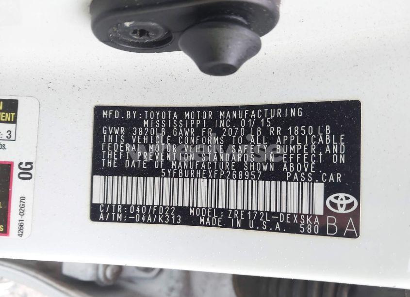 Photo 9 of 2015 Toyota Corolla S (VIN 5YFBURHEXFP268957)