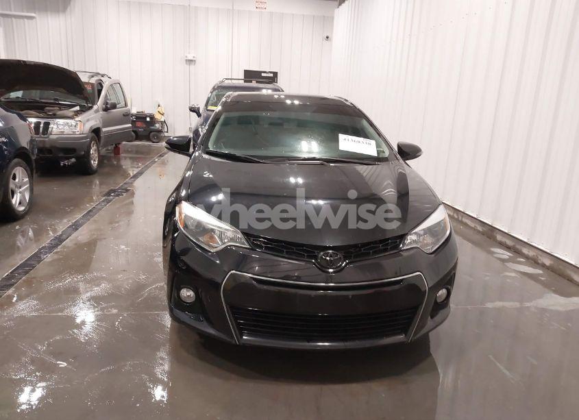 Photo 13 of 2015 Toyota Corolla S (VIN 5YFBURHEXFP282731)