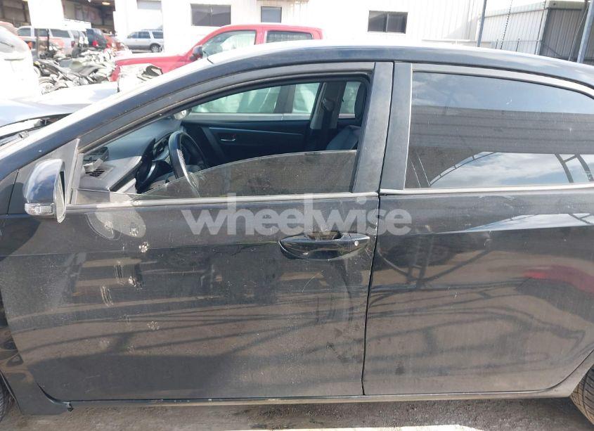 Photo 14 of 2015 Toyota Corolla S PLUS (VIN 5YFBURHEXFP311788)