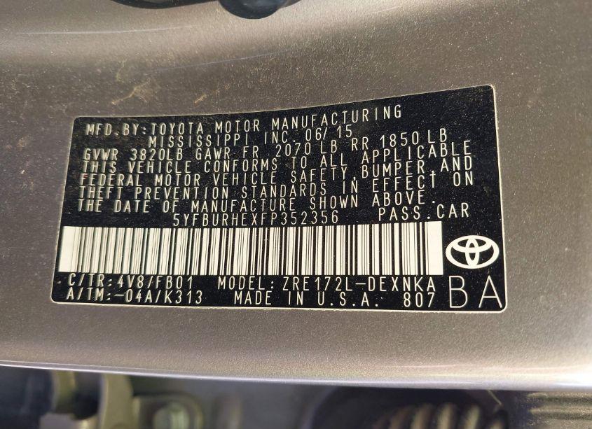 Photo 9 of 2015 Toyota Corolla LE (VIN 5YFBURHEXFP352356)